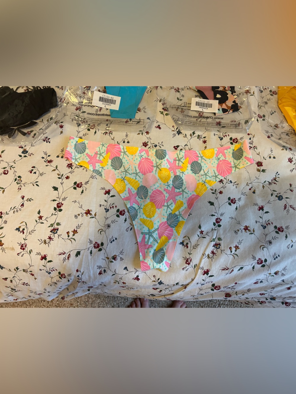 5 PAIRS Women's Seamless Thong Panty -size Large